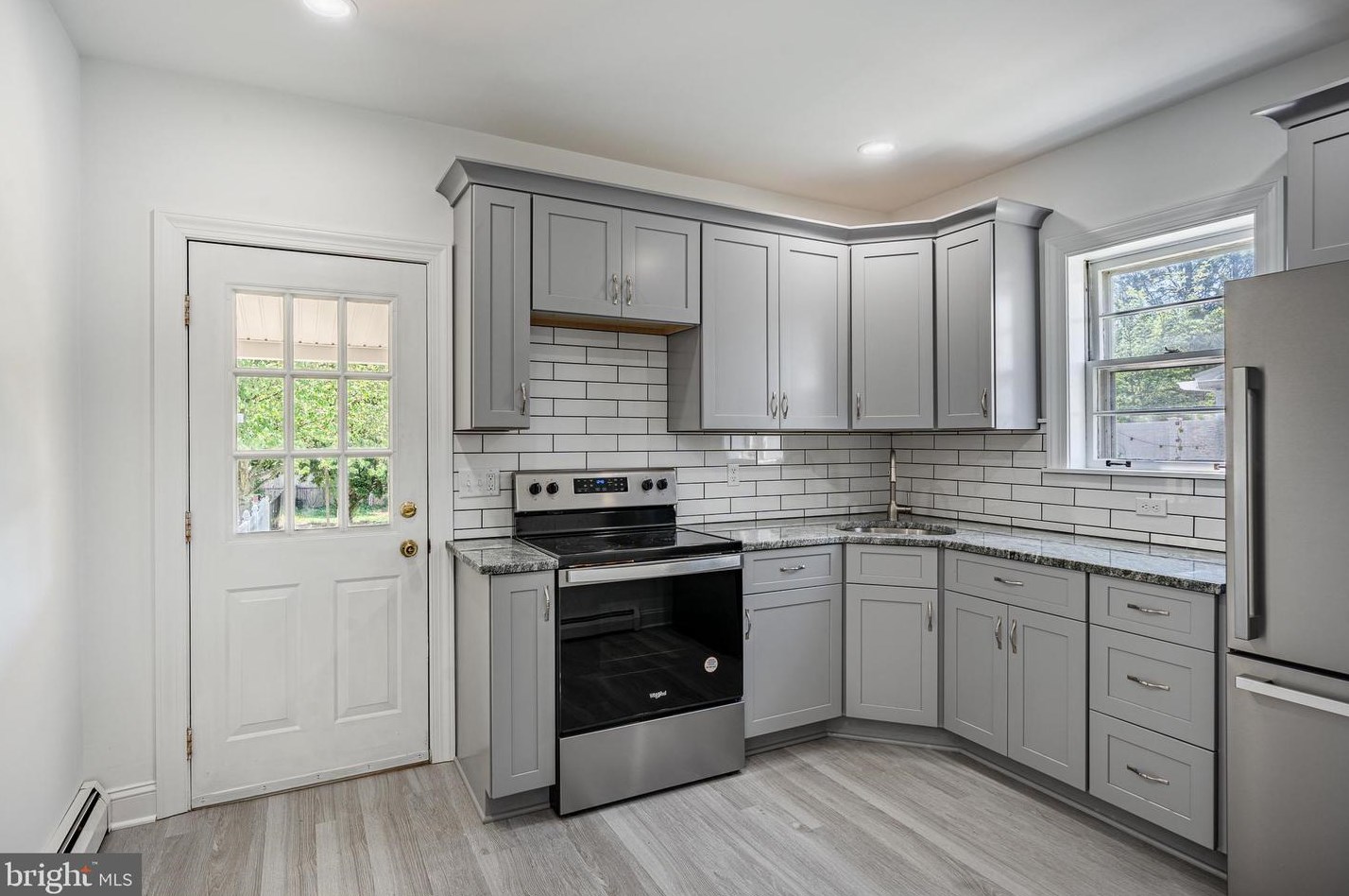 526 Walnut St, Limerick PA 19468-2413 exterior