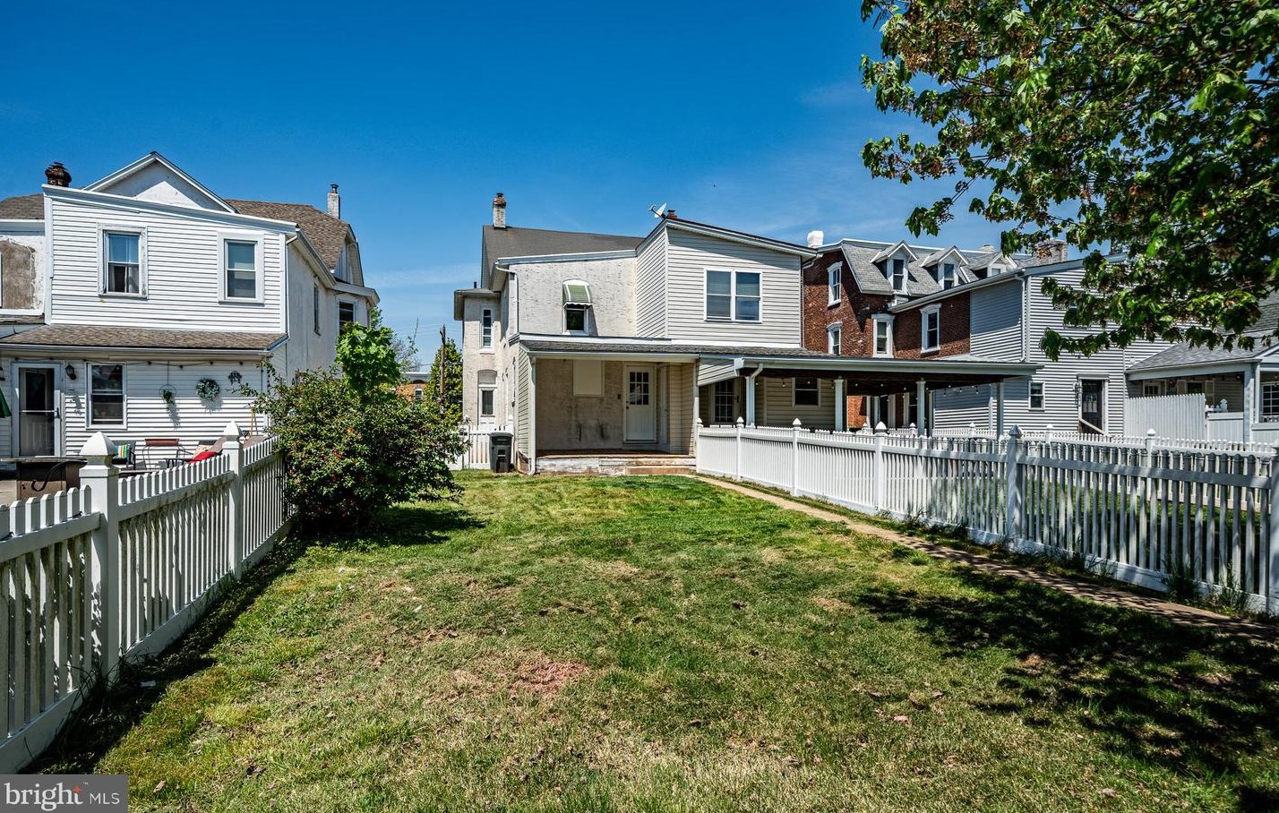 526 Walnut St, Limerick PA 19468-2413 exterior