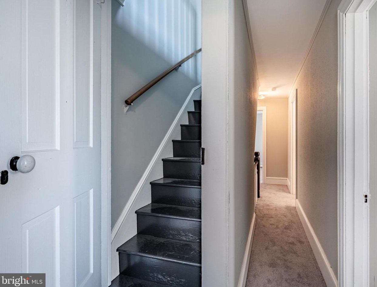 526 Walnut St, Limerick PA 19468-2413 exterior