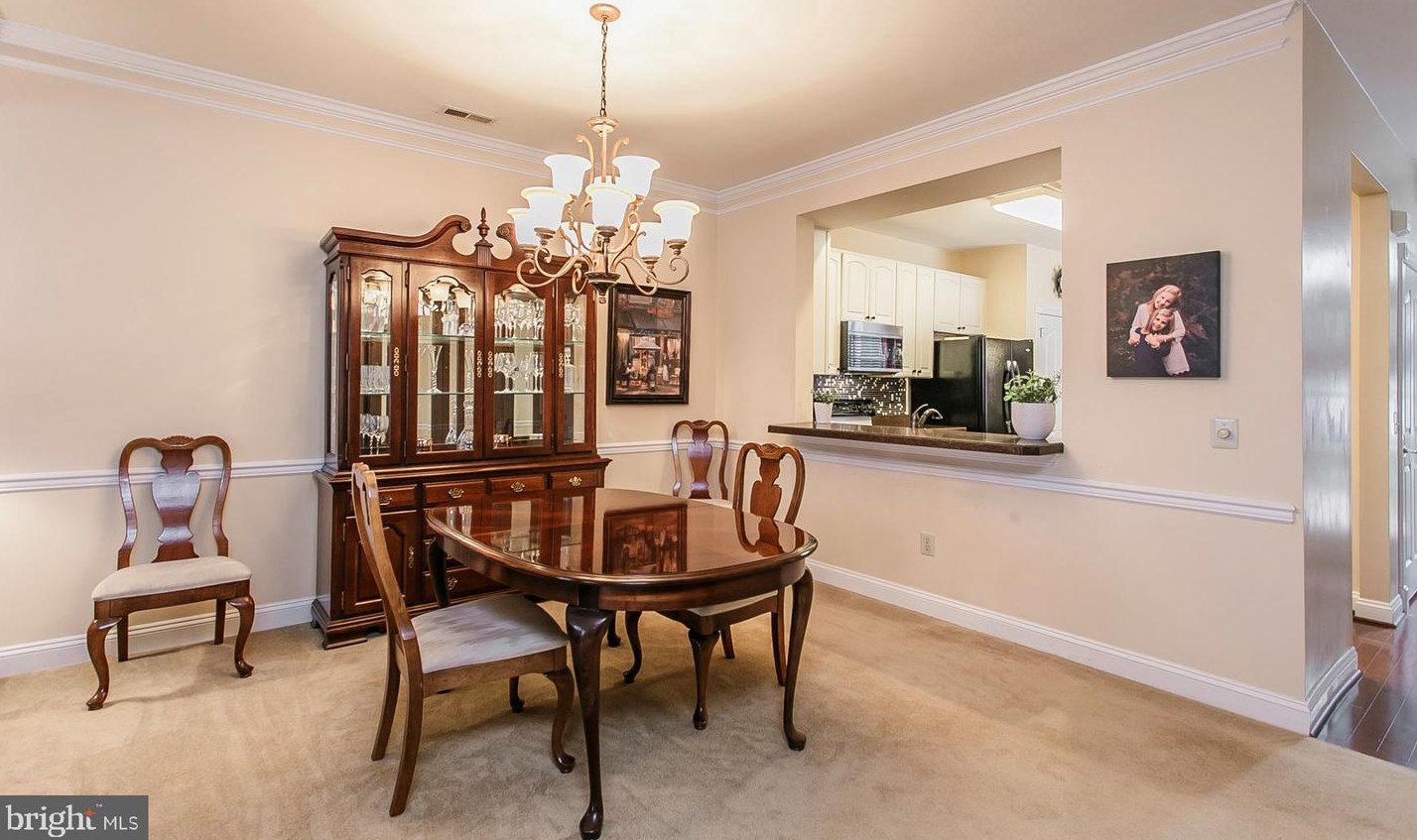 8 Newbury Way, Lansdale PA 19446-4379 exterior