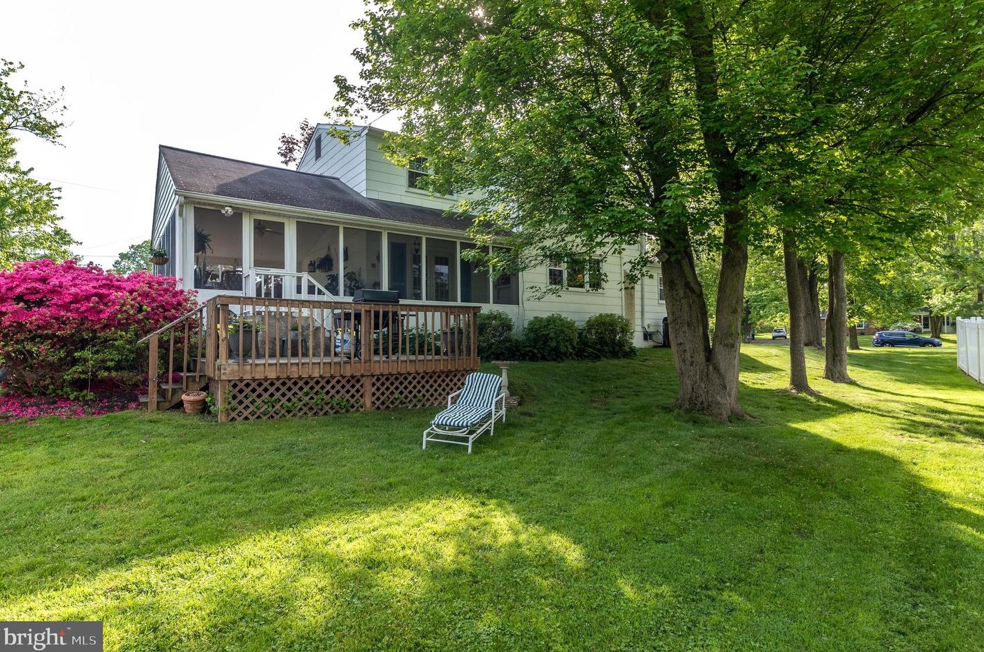 890 Bell Ln, Prospectville PA 19002-2905 exterior