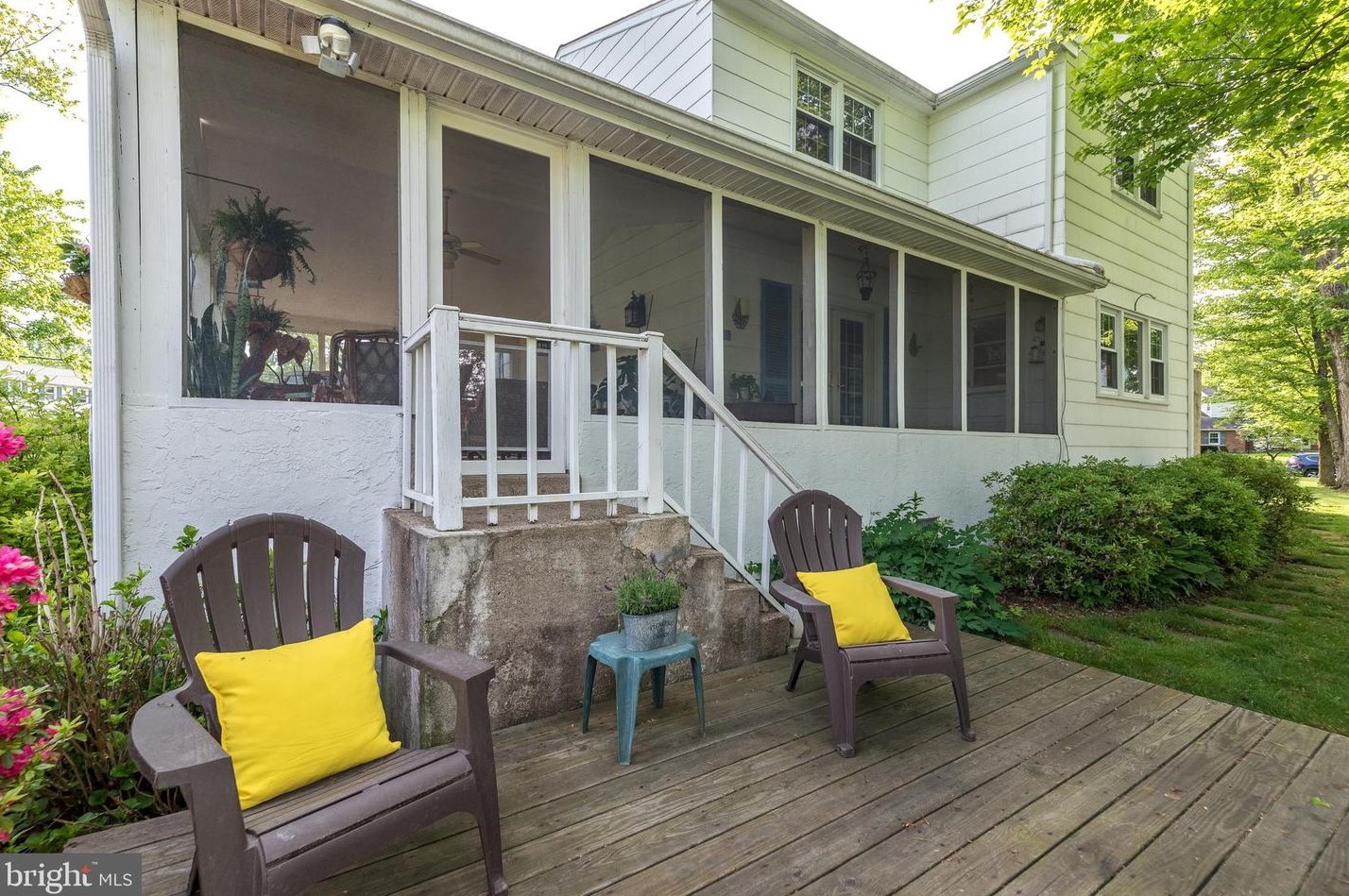 890 Bell Ln, Prospectville PA 19002-2905 exterior