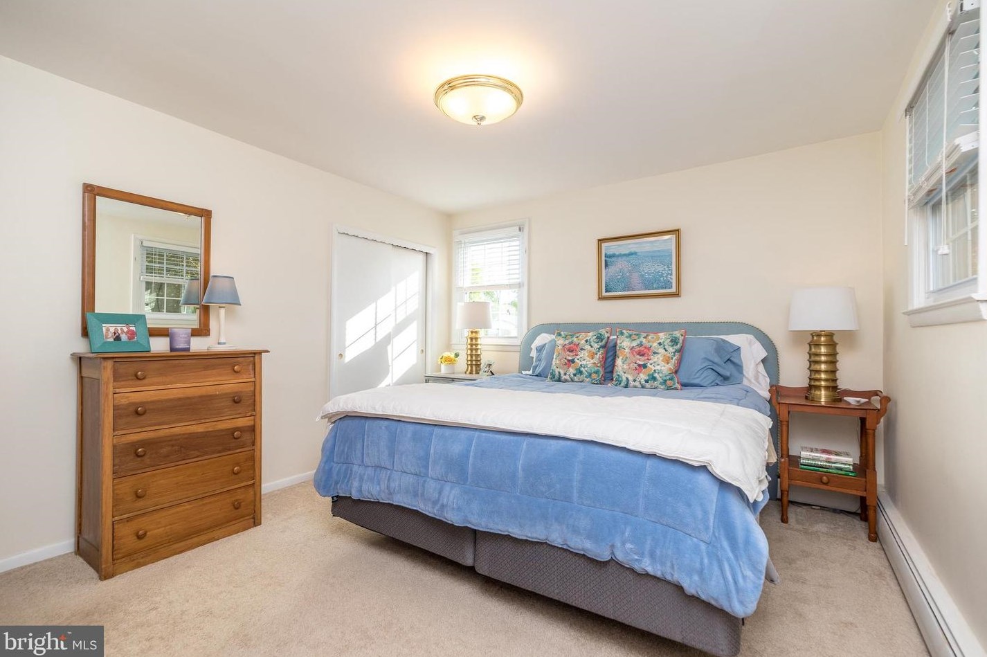 890 Bell Ln, Prospectville PA 19002-2905 exterior