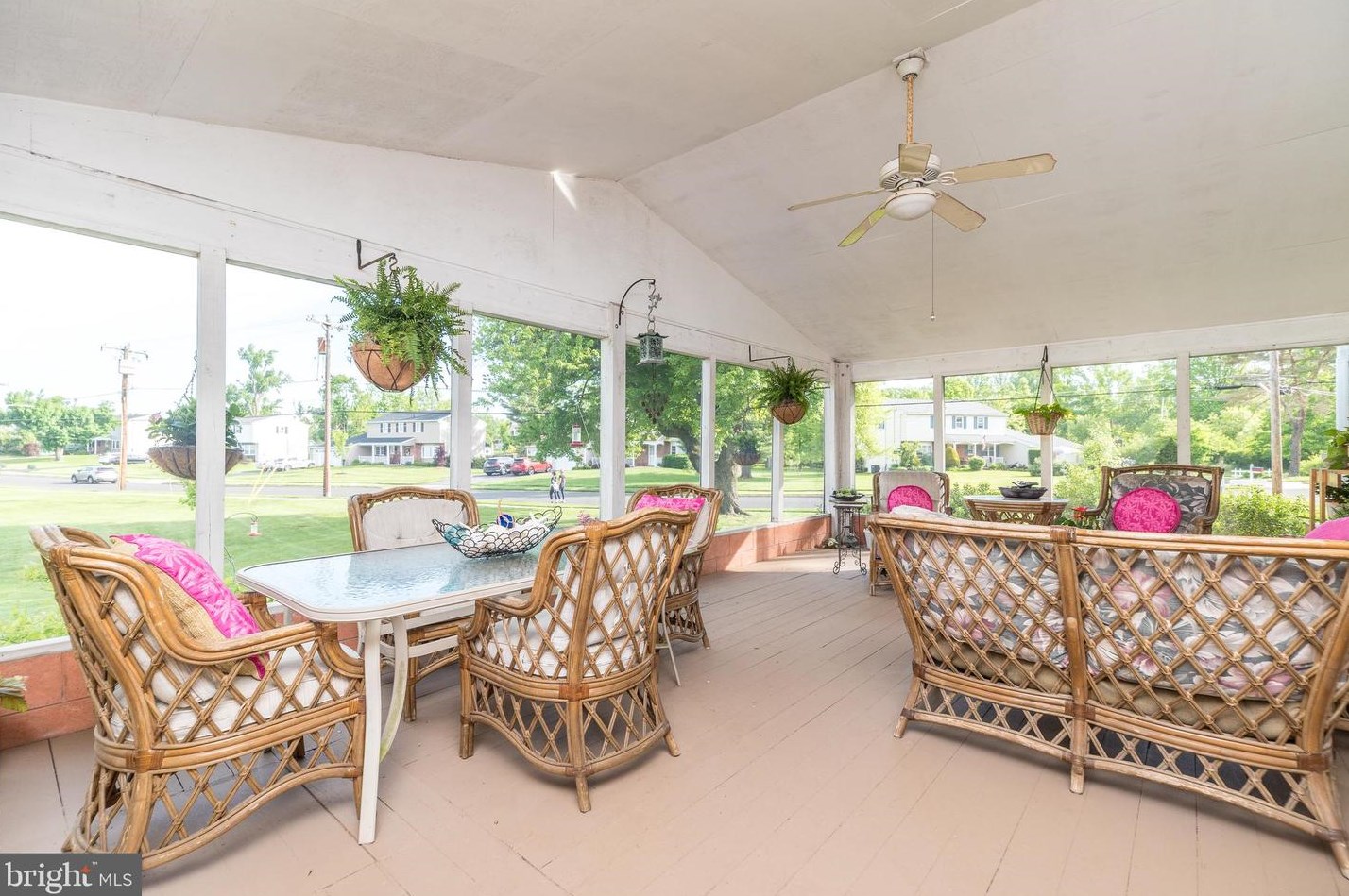 890 Bell Ln, Prospectville PA 19002-2905 exterior