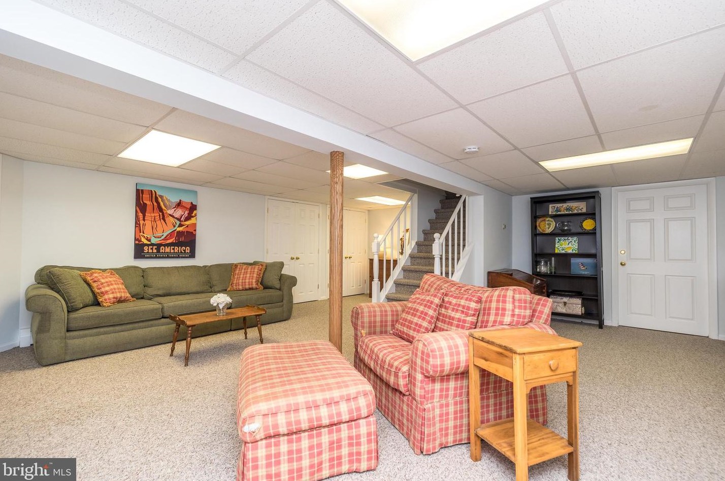 890 Bell Ln, Prospectville PA 19002-2905 exterior