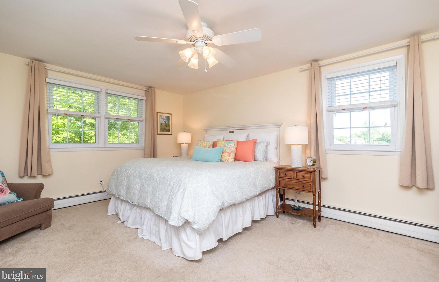 890 Bell Ln, Prospectville PA 19002-2905 exterior