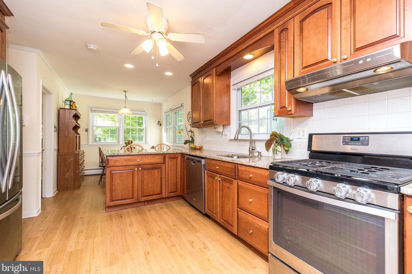 890 Bell Ln, Prospectville PA 19002-2905 exterior