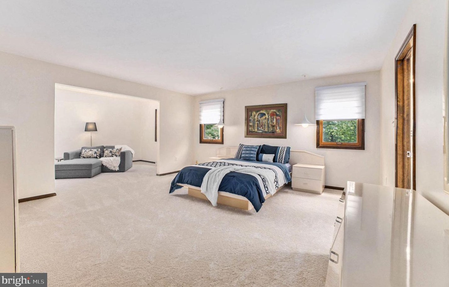 1989 Armstrong Dr, Lansdale PA 19446-5641 exterior