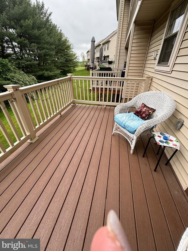 632 Maple Gln Cir, Pottstown PA 19464-3253 exterior