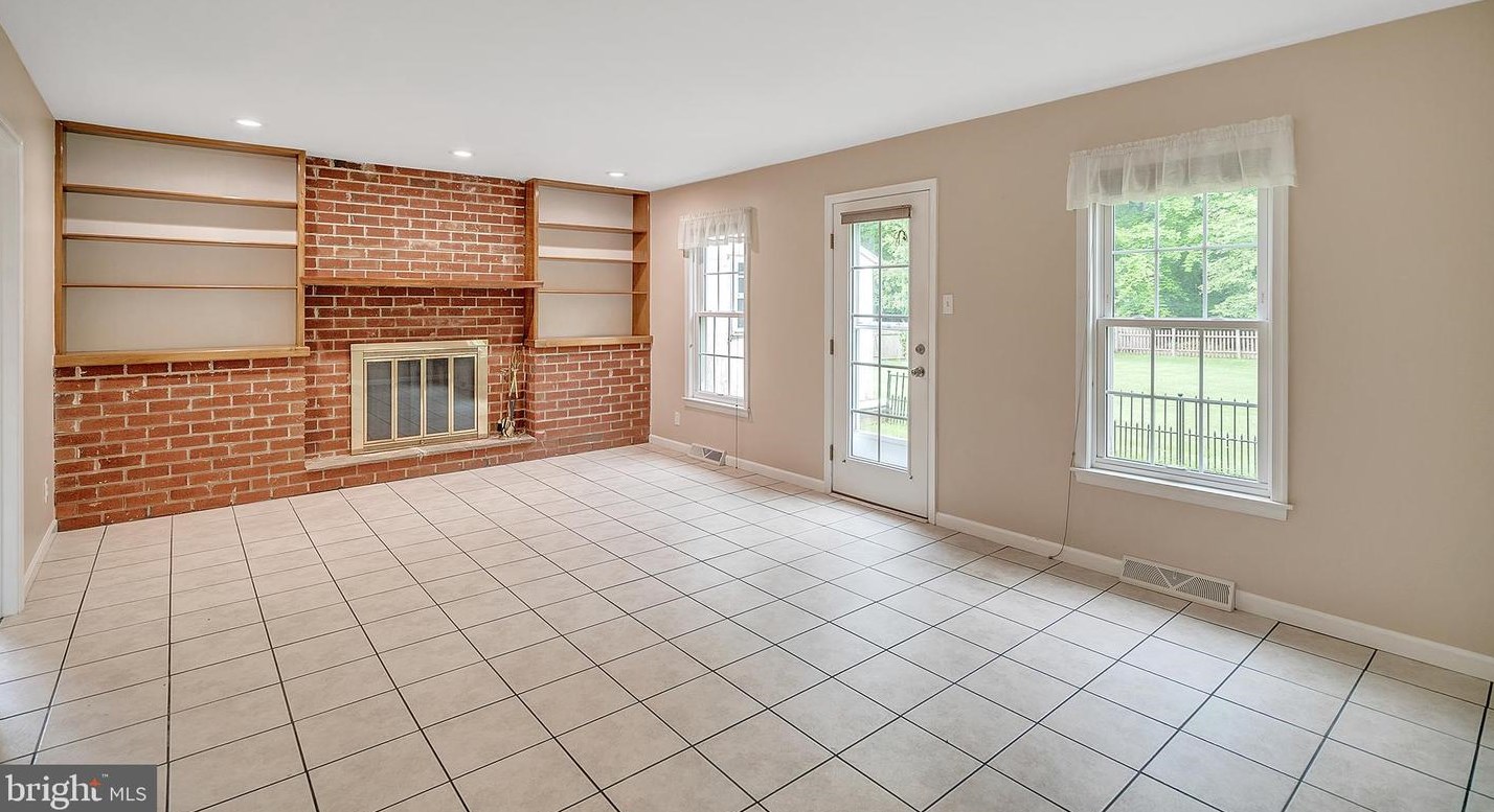 119 Aspen Pl, North Wales PA  19454-1702 exterior