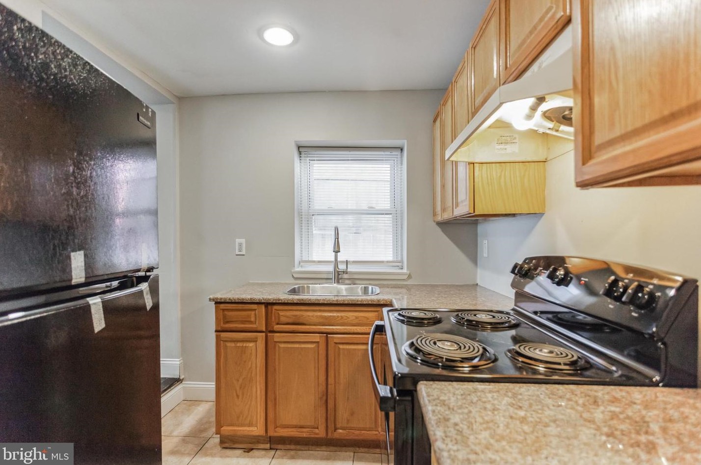 326 Cherry St, Norristown PA  19401-3802 exterior