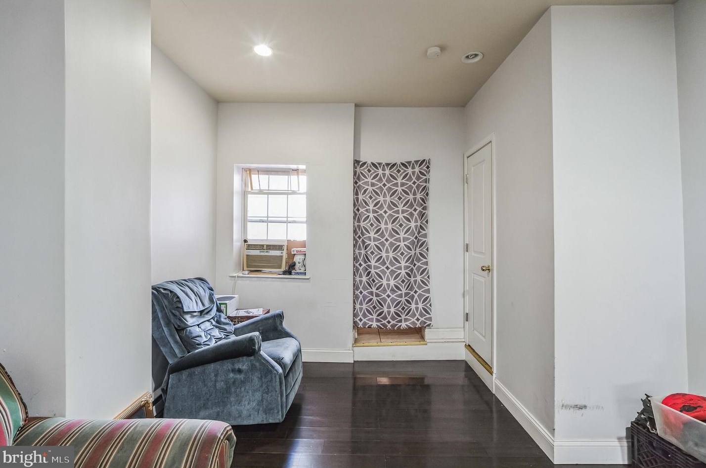 326 Cherry St, Norristown PA  19401-3802 exterior