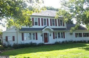 2431 Hillock Ct, Lansdale PA  exterior