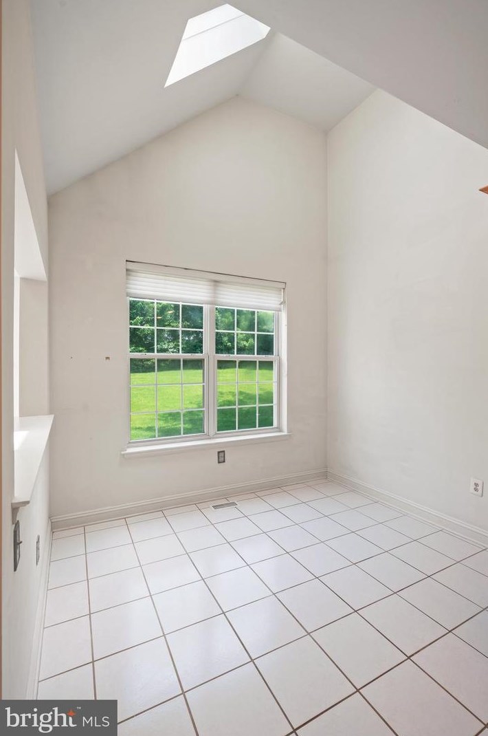 153 Mdw Vw Ln, Lansdale PA 19446-5932 exterior