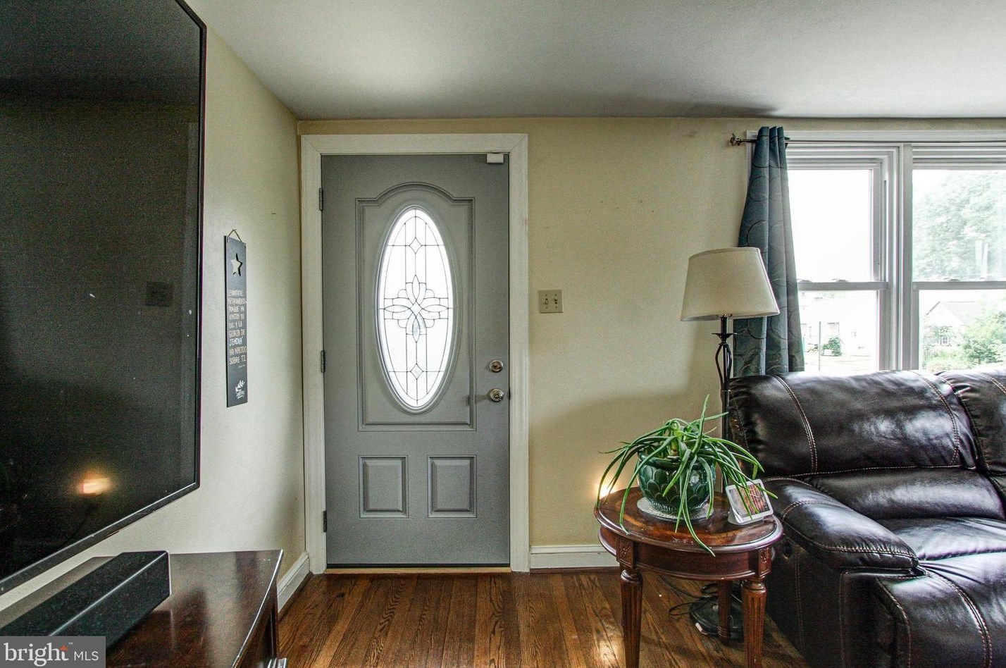 420 Cannon Ave, Lansdale PA 19446-3413 exterior