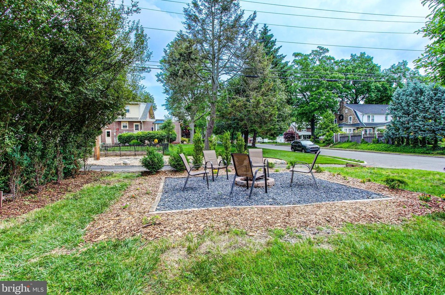 420 Cannon Ave, Lansdale PA 19446-3413 exterior