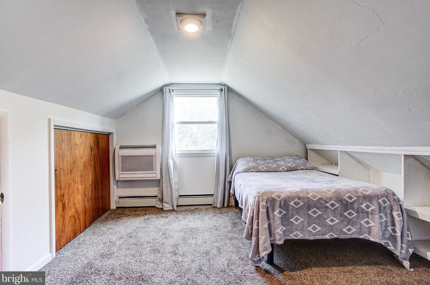 420 Cannon Ave, Lansdale PA 19446-3413 exterior