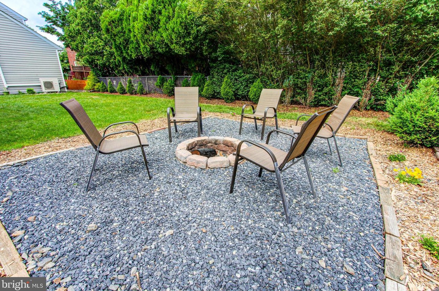 420 Cannon Ave, Lansdale PA 19446-3413 exterior