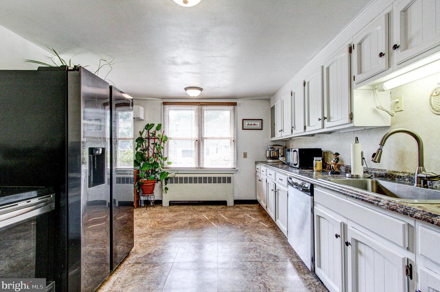 420 Cannon Ave, Lansdale PA 19446-3413 exterior