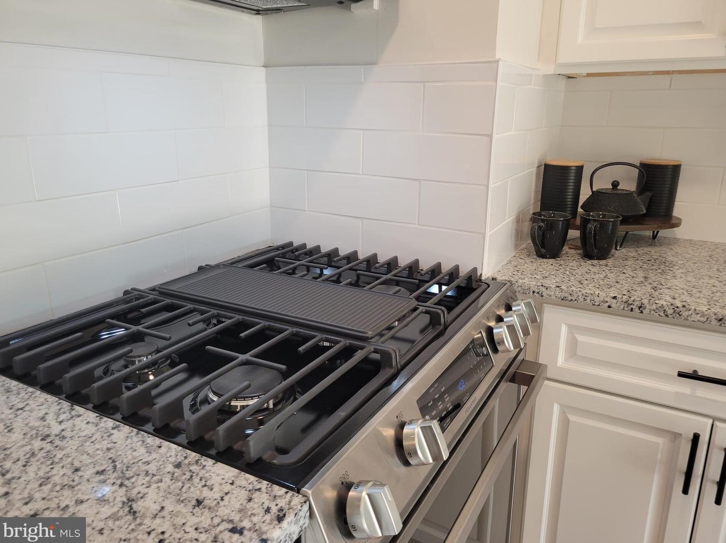 354 Tulpehocken Ave, Melrose Park PA 19027-1639 exterior