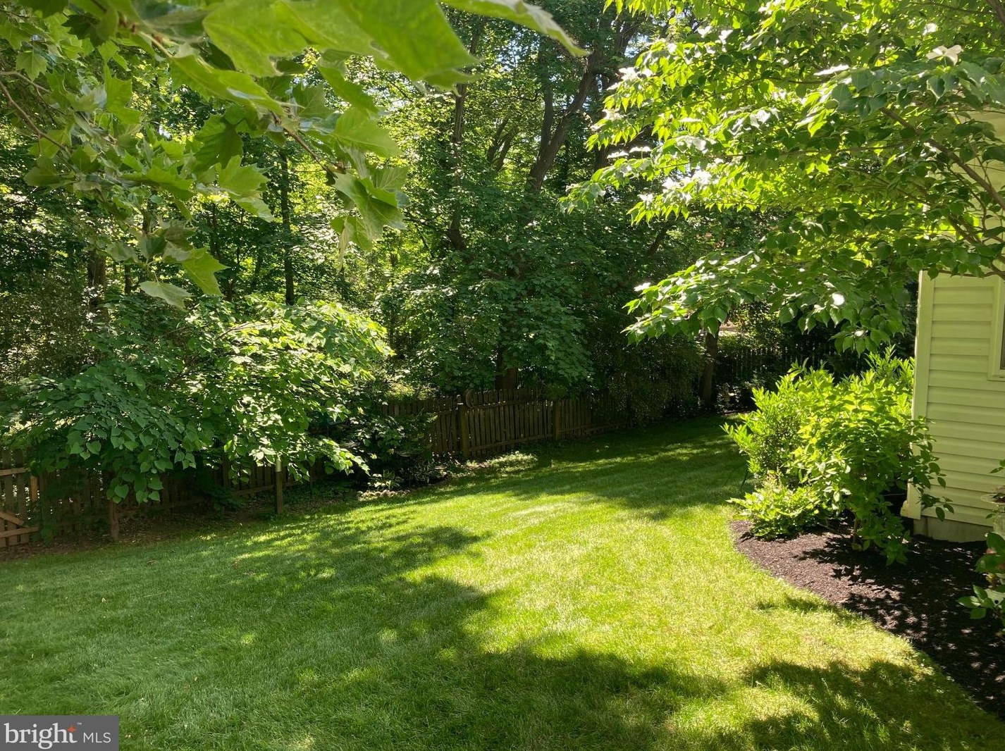 102 Pemberton Ct, North Wales PA 19454-4230 exterior