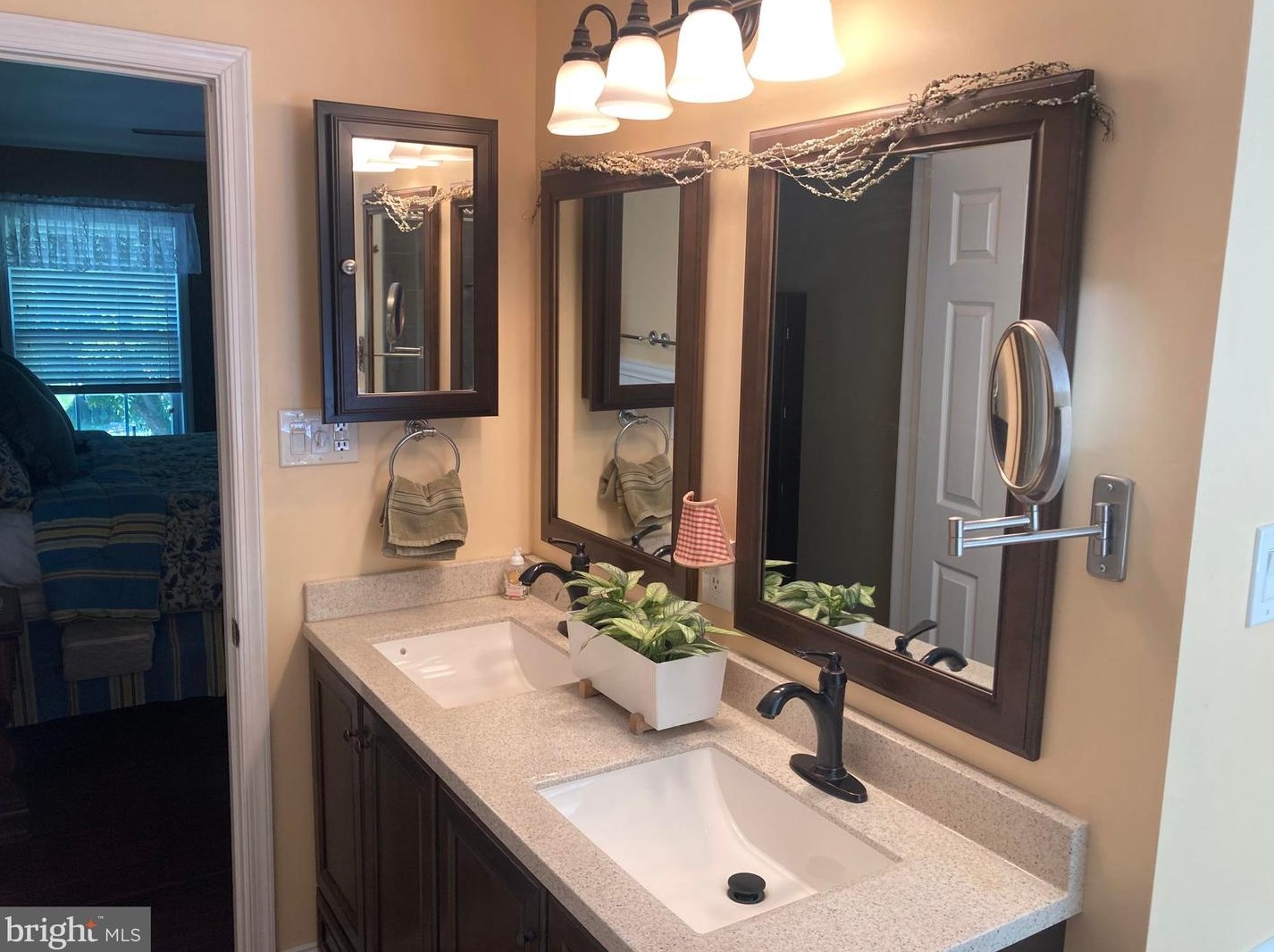 102 Pemberton Ct, North Wales PA 19454-4230 exterior