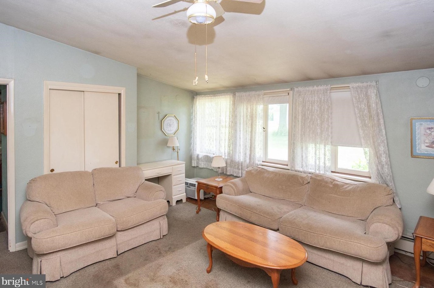 1029 Snyder Rd, Lansdale PA  19446-4609 exterior