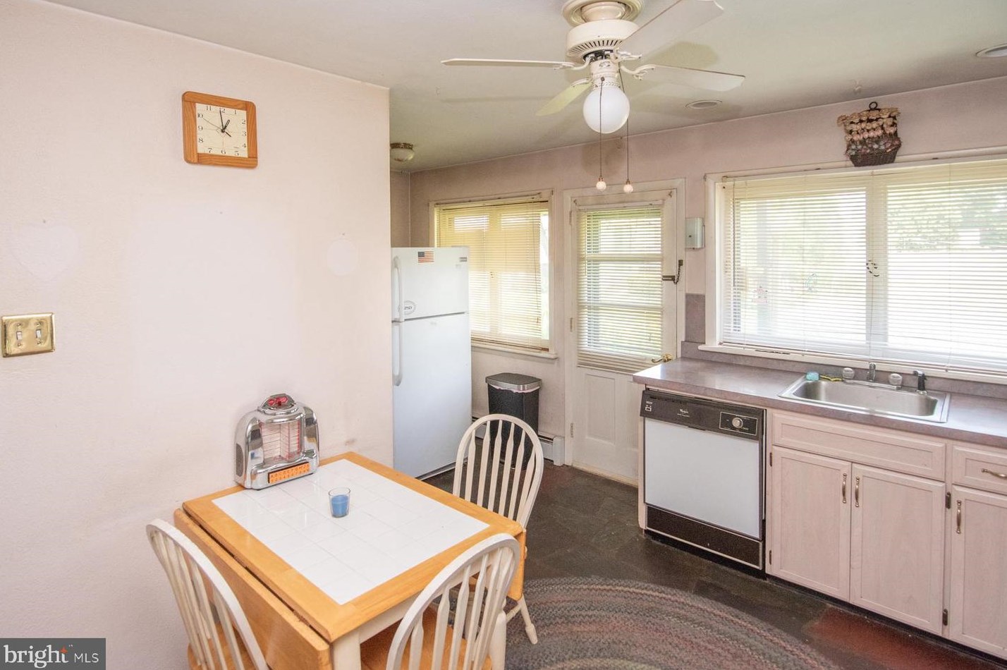 1029 Snyder Rd, Lansdale PA  19446-4609 exterior