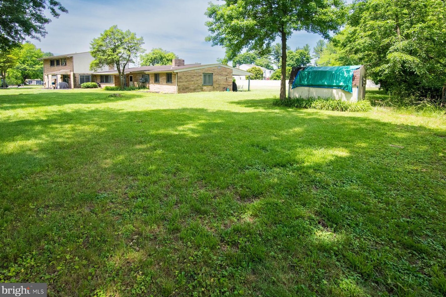 1029 Snyder Rd, Lansdale PA  19446-4609 exterior