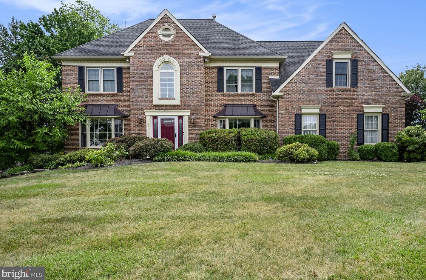 139 Clover Leaf Ln, North Wales PA  19454-1929 exterior