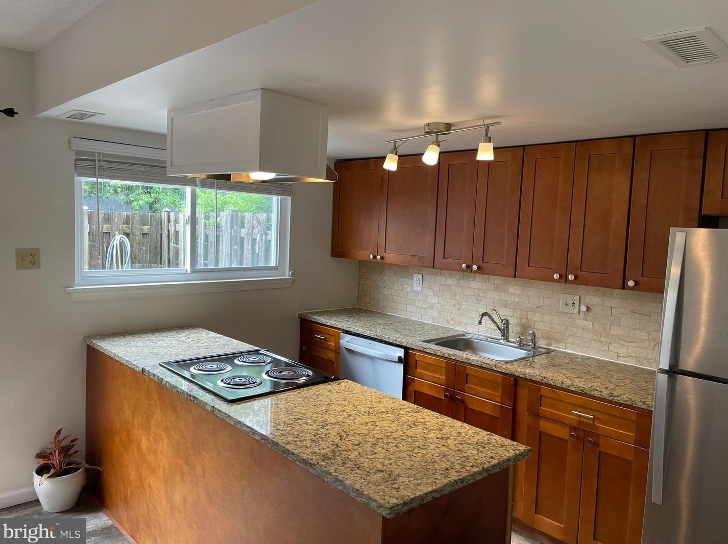 177 Ardwick Ter, Lansdale PA 19446-4928 exterior