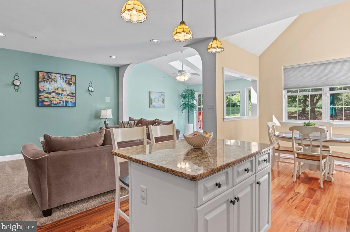 121 Mdw Vw Ln, Lansdale PA 19446-5929 exterior