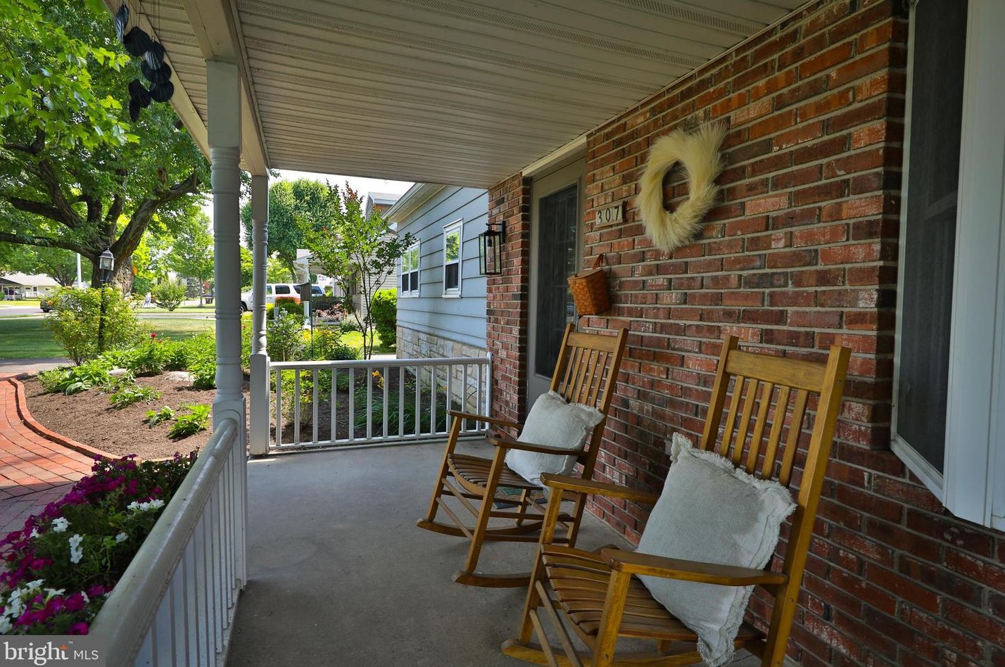 307 Crestview Rd, Lansdale PA 19446-2908 exterior