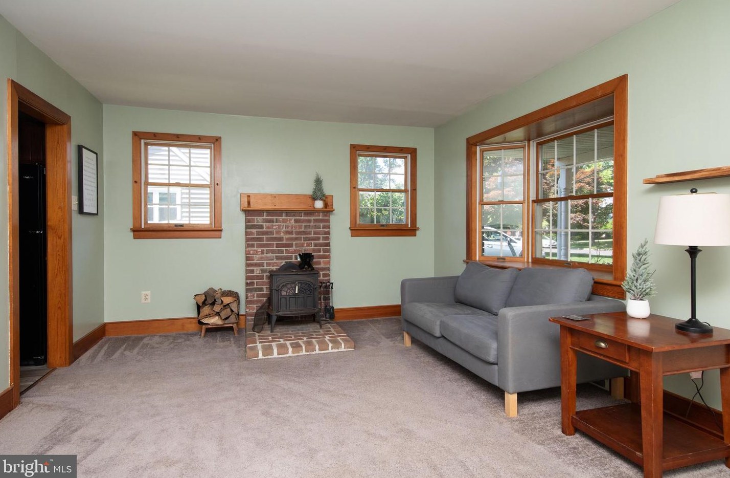 307 Crestview Rd, Lansdale PA 19446-2908 exterior