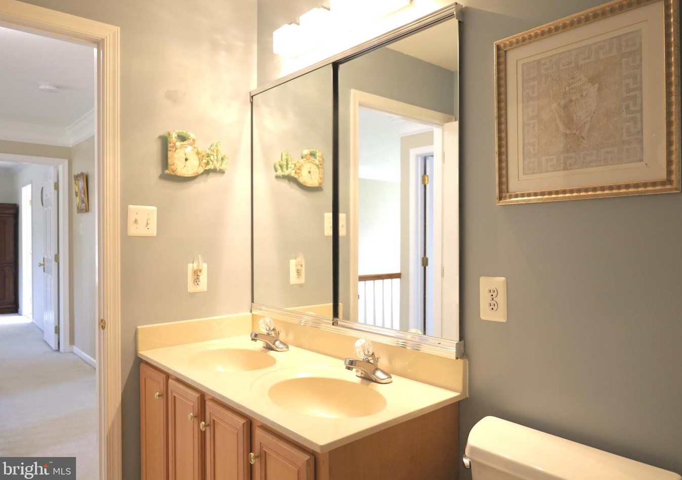 1410 Merlin Cir, Norristown PA  19403-1858 exterior