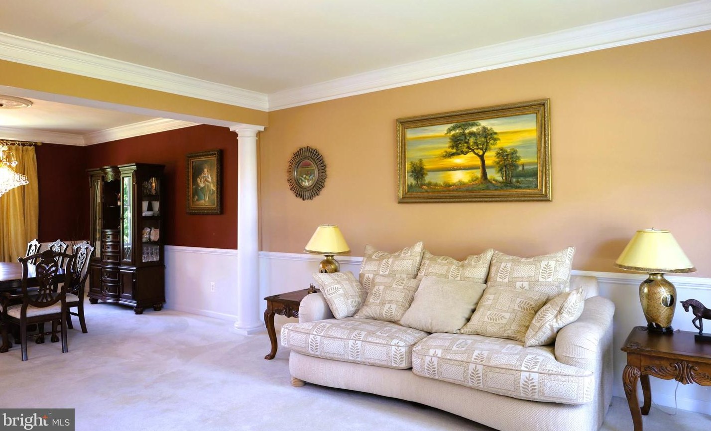 1410 Merlin Cir, Norristown PA  19403-1858 exterior