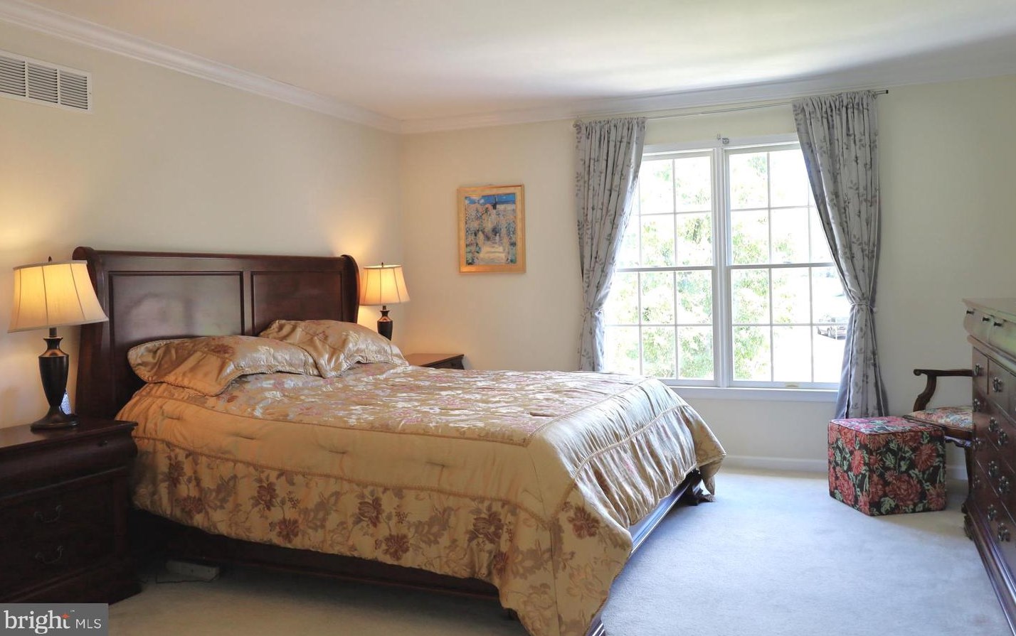 1410 Merlin Cir, Norristown PA  19403-1858 exterior