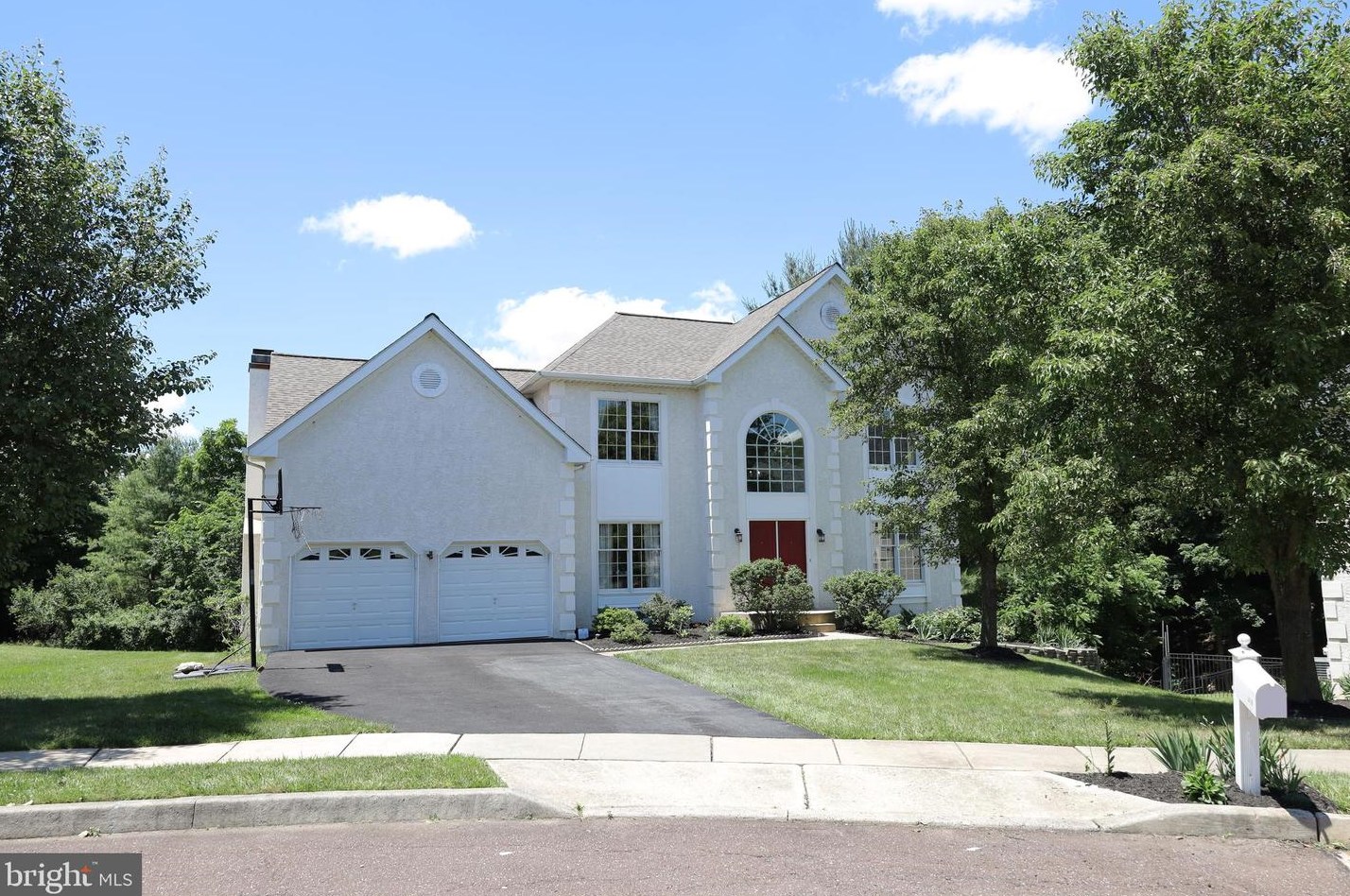 1410 Merlin Cir, Norristown PA  19403-1858 exterior