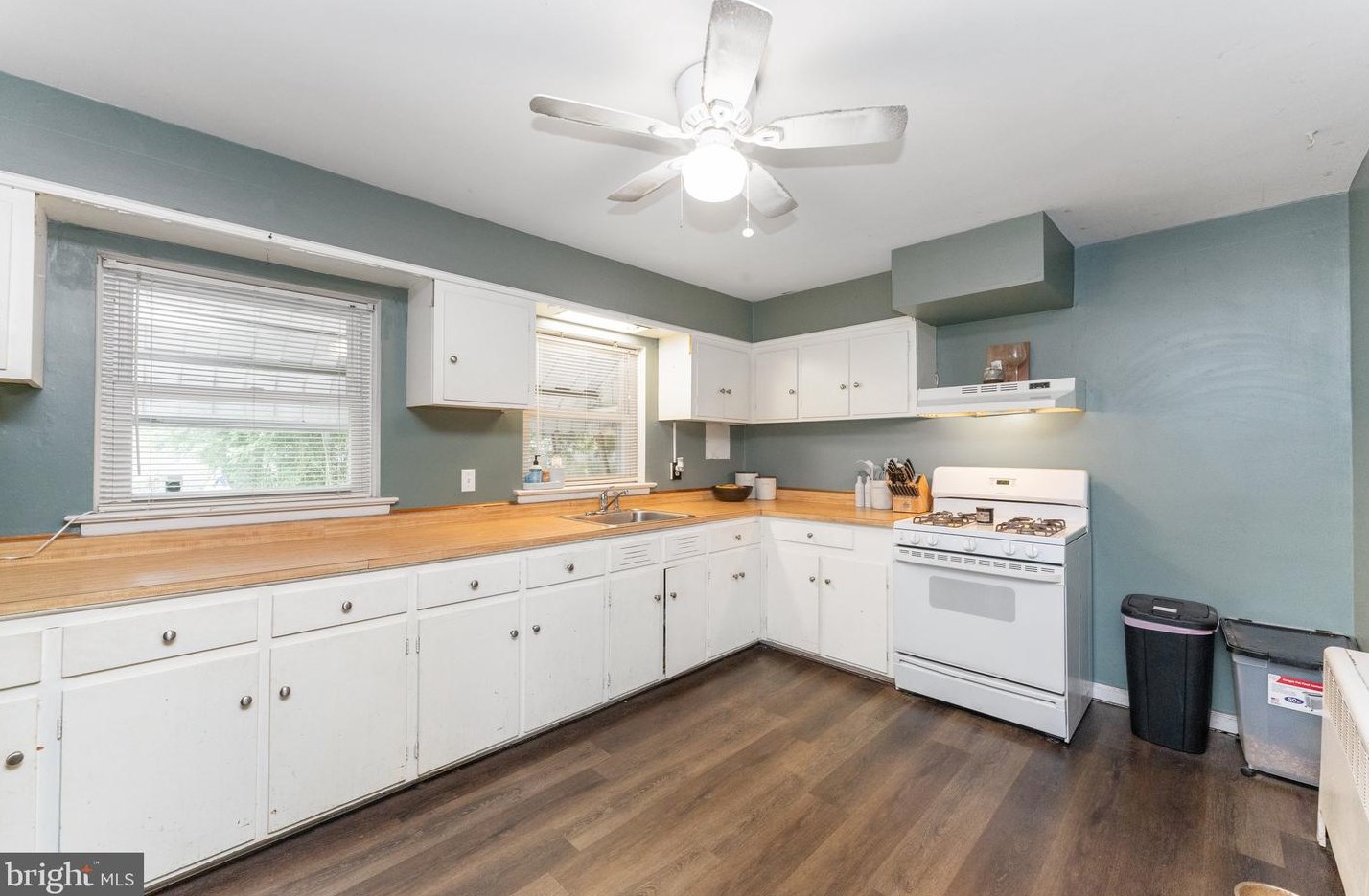 46 7 St, Lansdale PA 19446-2217 exterior