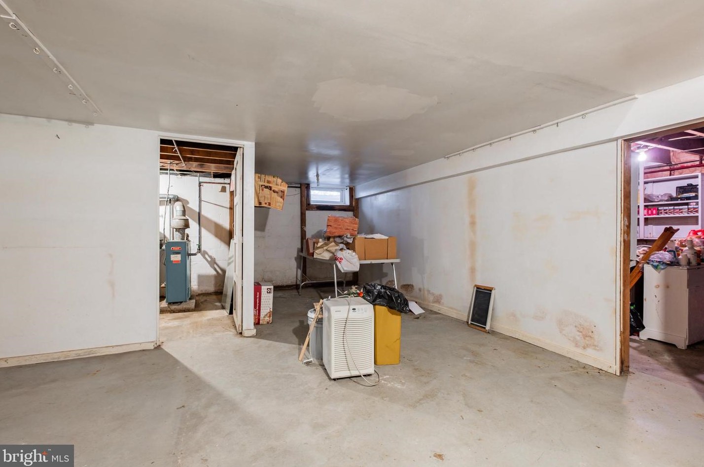 932 Twining Rd, Dresher PA  19025-1919 exterior