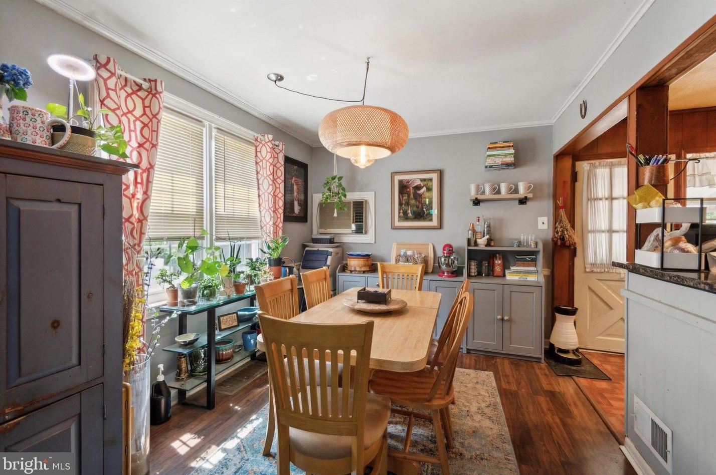 819 Noble St, Norristown PA  19401-3657 exterior