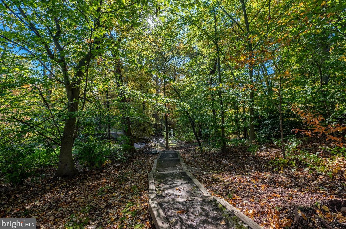 186 Roboda Blvd, Limerick PA  19468-2978 exterior