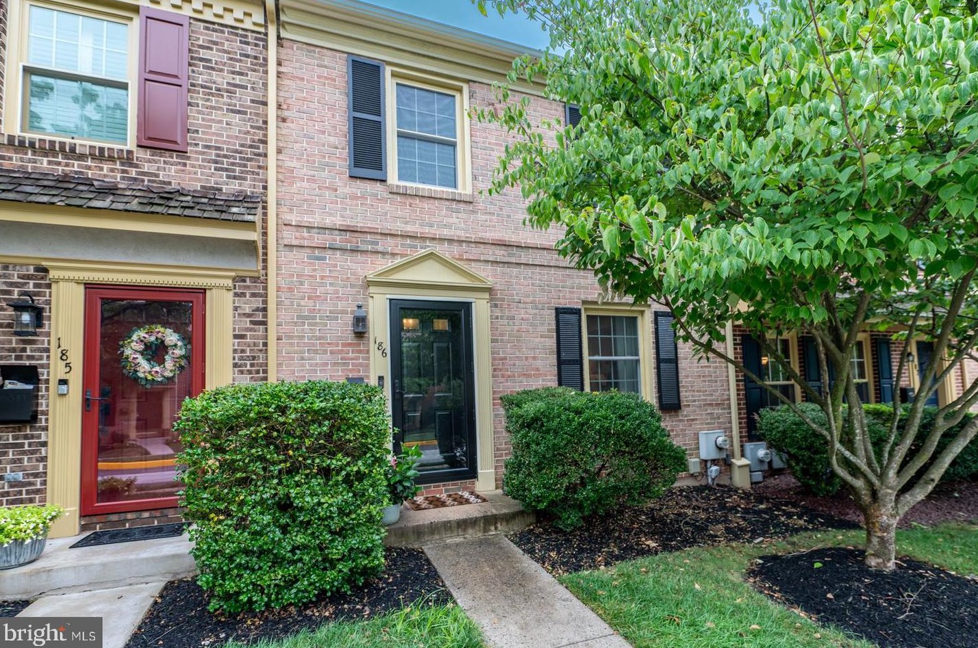 186 Roboda Blvd, Limerick PA  19468-2978 exterior