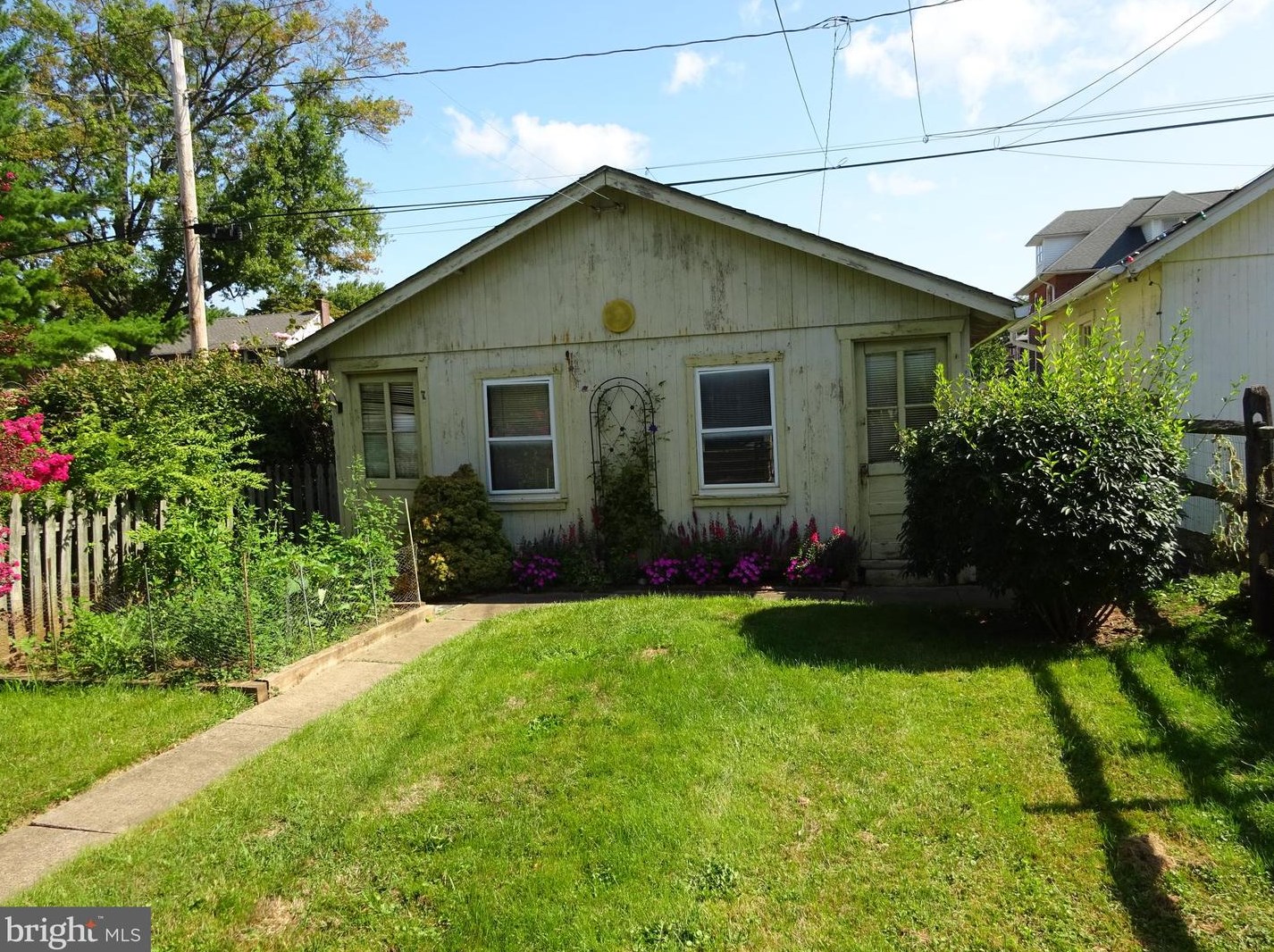 433 Perkiomen Ave, Lansdale PA 19446-3432 exterior