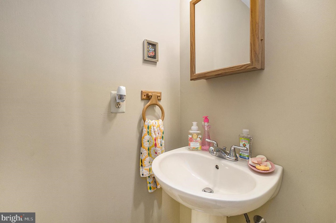 1190 Oxford Cir, Lansdale PA 19446-6657 exterior