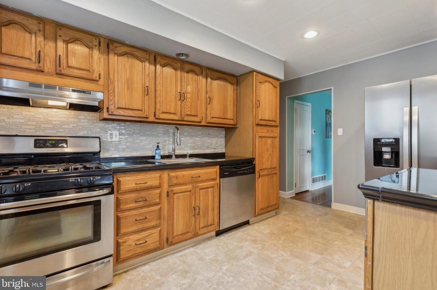 609 Garfield Ave, Ardsley PA 19038-1909 exterior