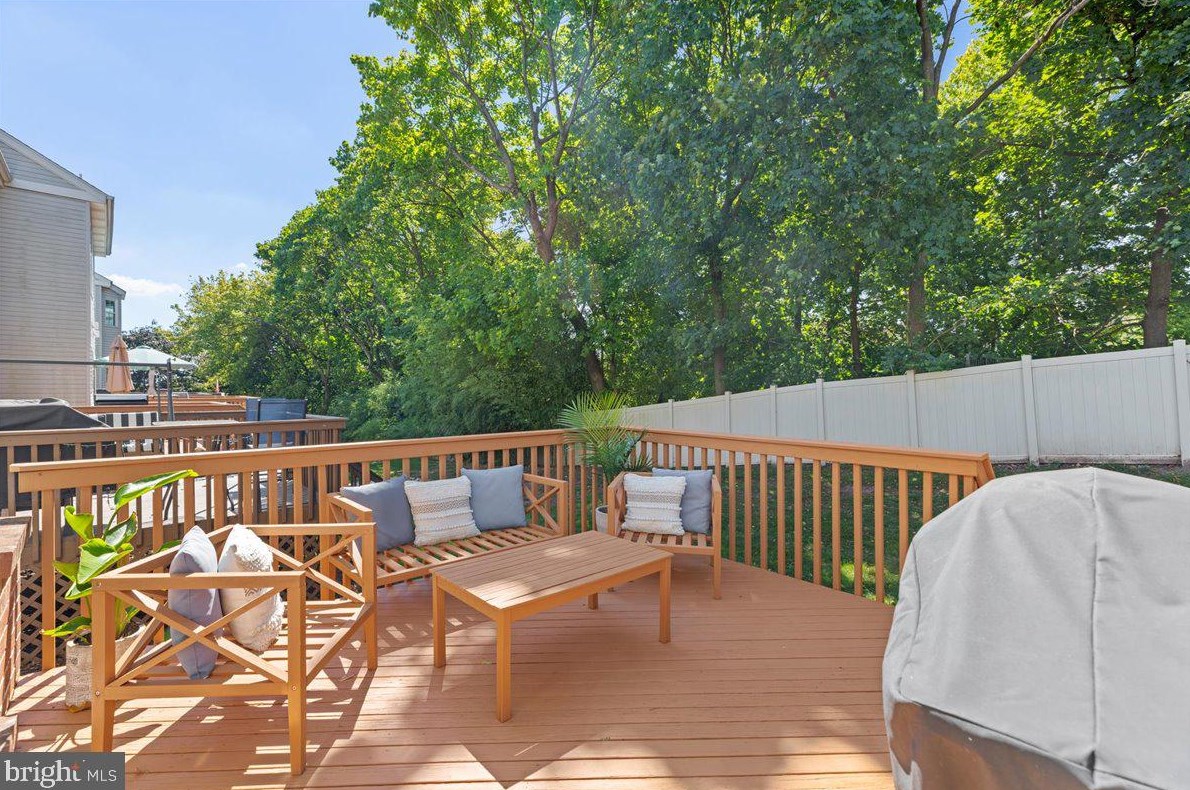 1403 Reagan Ct, Norristown PA  19403-5257 exterior