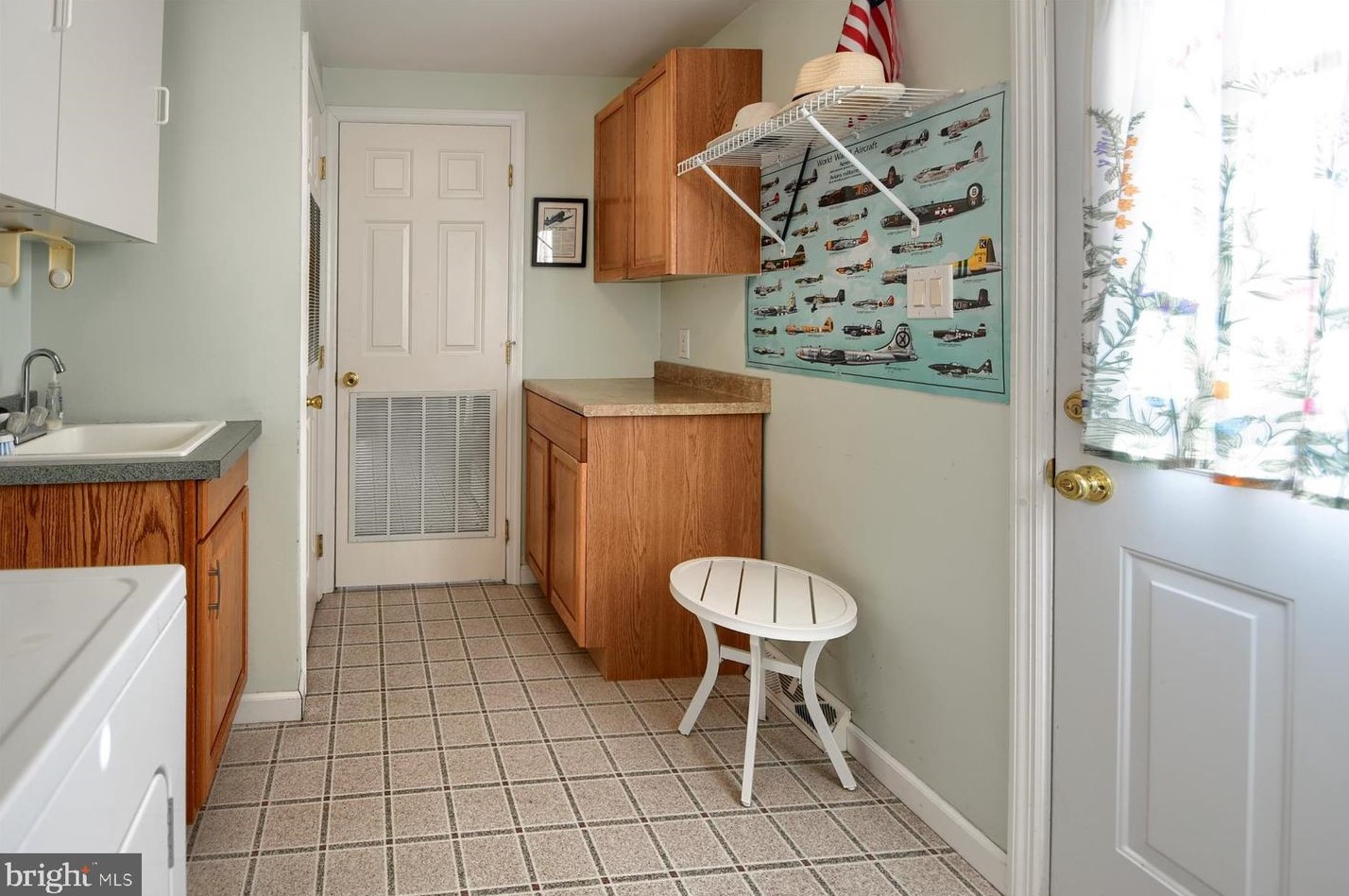 3017 Inkberry Cir, North Wales PA 19454-4440 exterior