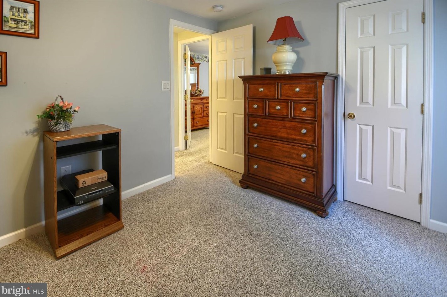 3017 Inkberry Cir, North Wales PA 19454-4440 exterior