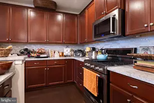 506 Carson Terrace, Huntingdon Valley, PA 19006 - Photo 3